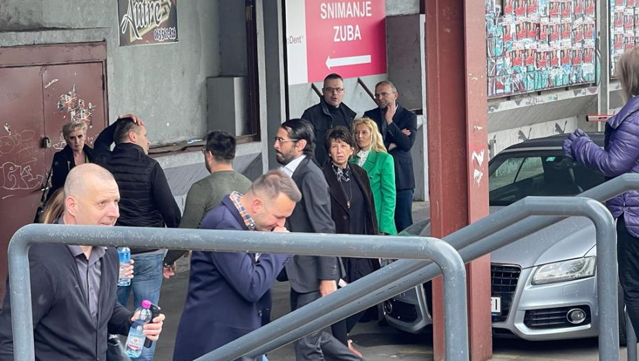 VUČIĆ OBJAVIO VAŽNE VESTI 4.000 delegata će birati novo rukovodstvo SNS (FOTO/VIDEO)