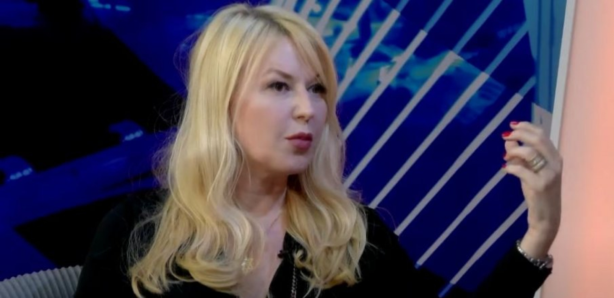 "MOŠTI SVETOG NIKOLAJA TREBA BACITI PSIMA!" Sramna i brutalna kampanja protiv SPC