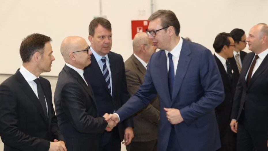 MILOŠ VUČEVIĆ: Hvala japanskim prijateljima što su baš kod nas došli sa inovacijama. Srbija može samo napred!