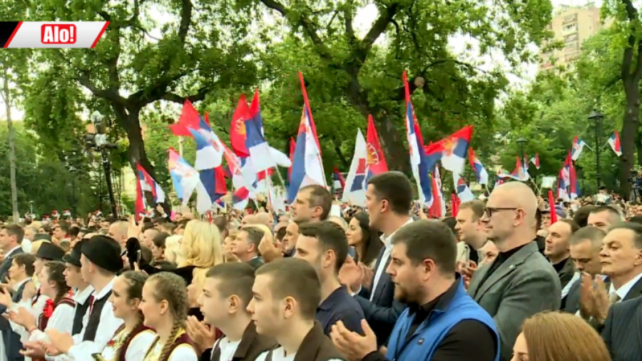 NARODNI MITING U PANČEVU Vučić: Nema povlačenja, nema predaje (FOTO/VIDEO)