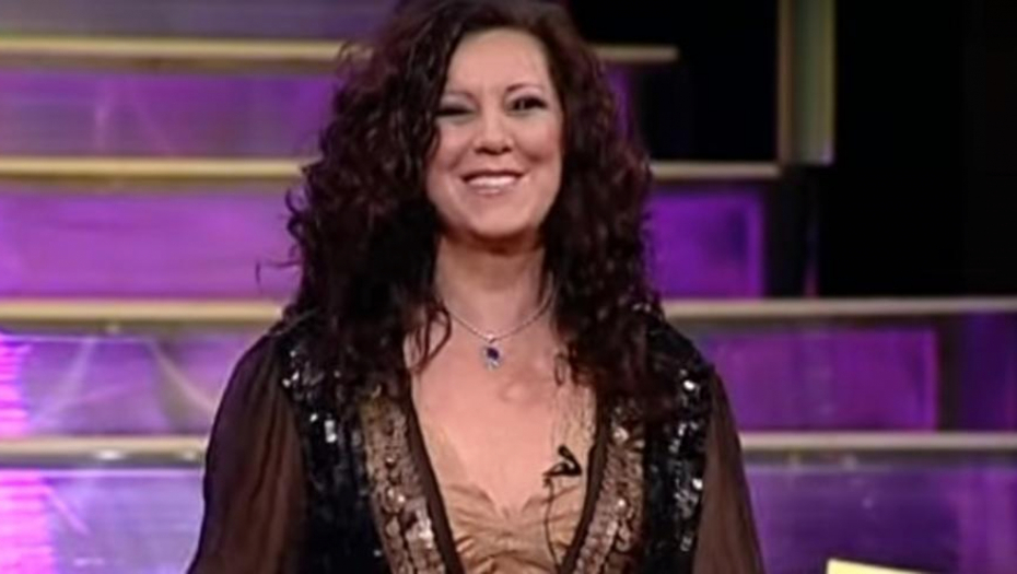 NA NJENOM NASTUPU DOGODILA SE VELIKA TRAGEDIJA! Harala je muzičkom scenom, pa nestala iz javnosti, život naše pevačice je prava misterija