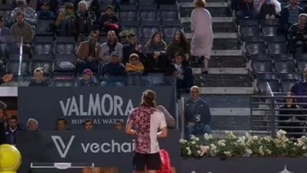 OVO JE MNOGIMA PROMAKLO Cicipas izbacio majku iz lože, a ovo je razlog (FOTO)