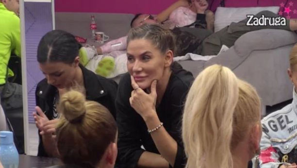 ZVEZDANOVA MAJKA JE DOTUKLA Ana Ćurčić priznala šta je i dalje boli zbog Slavnića