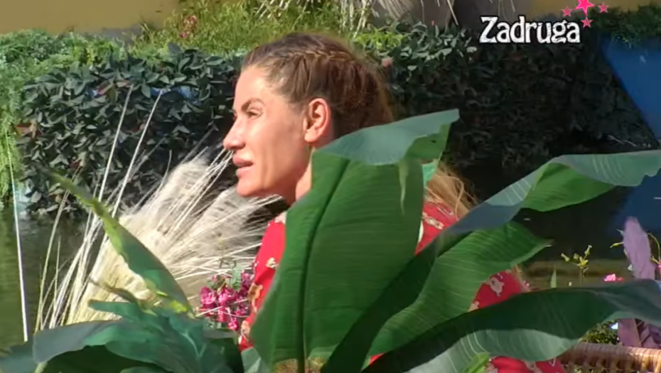 Ana i Zorica se svađaju