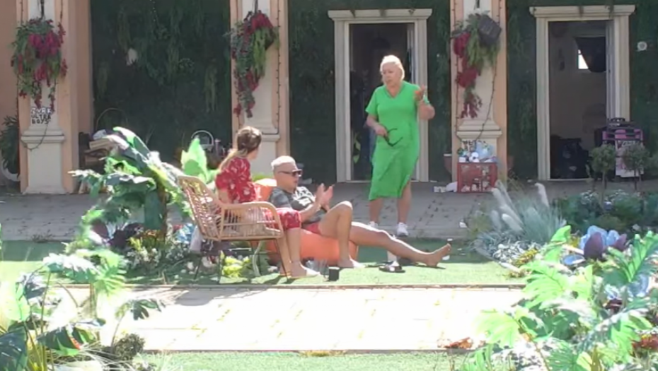 Ana i Zorica se svađaju