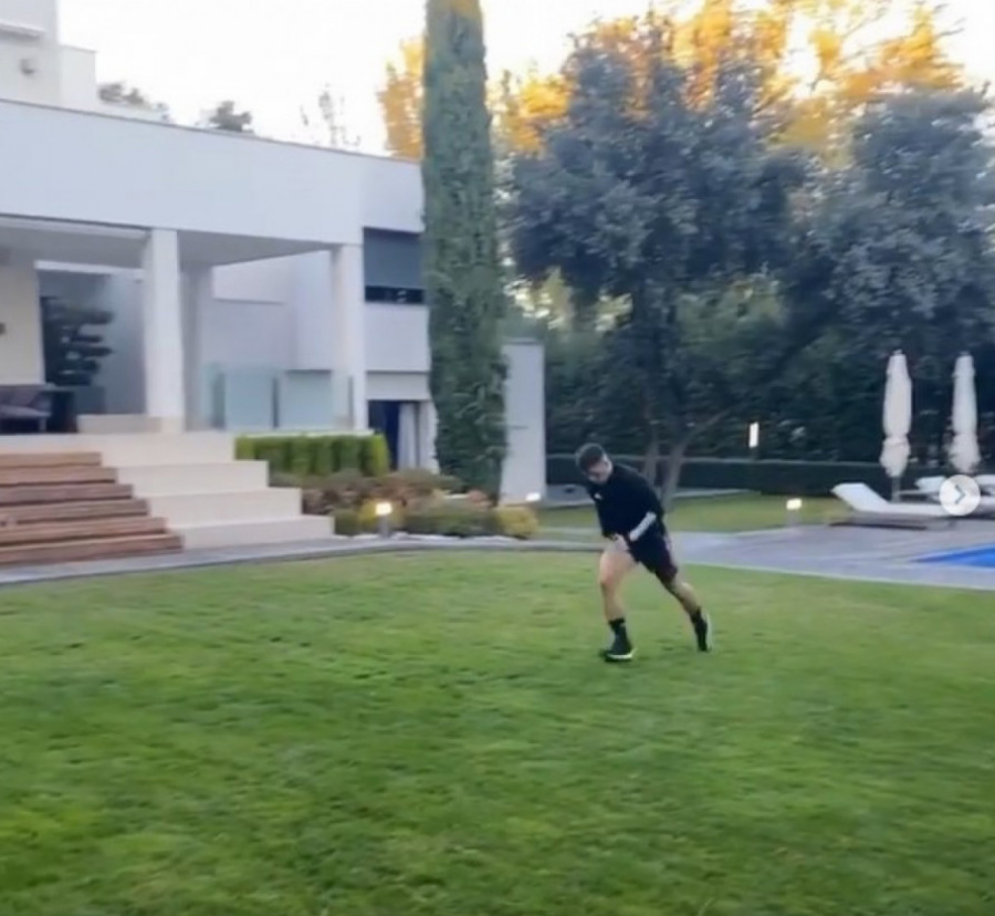 EVO KAKO IZGLEDA DOM SOFIJE I LUKE JOVIĆA Impozantna bela vila u Madridu o kojoj svi sanjaju, glamurozno imanje izgleda kao iz bajke! (FOTO)