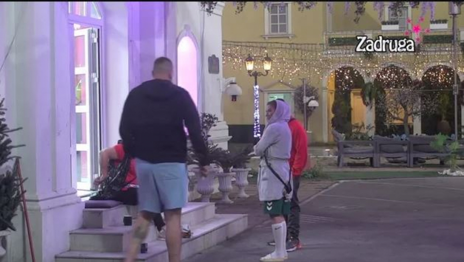 Janjuš, Zorica i Ana