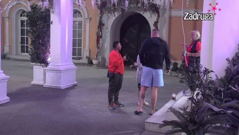 Janjuš, Zorica i Ana