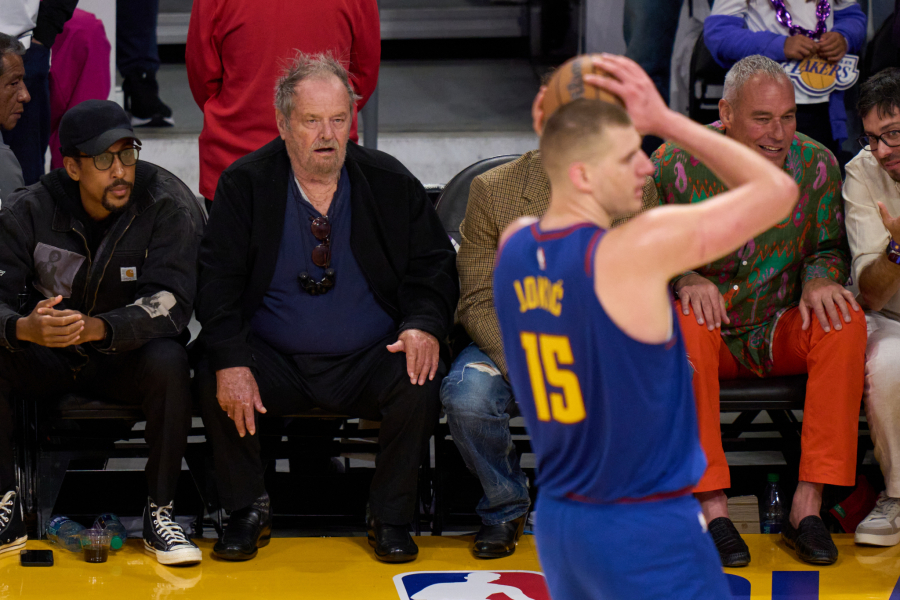 NIKOLA JOKIĆ I NJEGOV NEVEROVATAN ŽIVOTNI PUT Čistio štale, niko nije hteo sa njim na basket, zezali ga da je debeo, a sada ide po prvi prsten