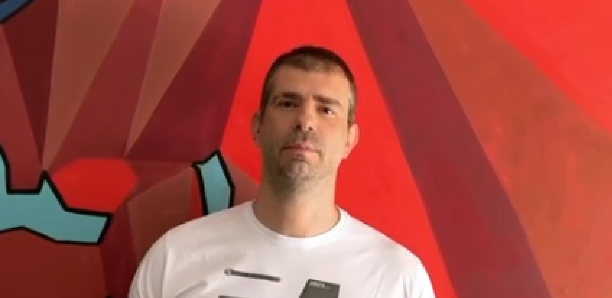 "DRAGI PRIJATELJI, POKAŽIMO KOLIKO VOLIMO NAŠU SRBIJU!" Najbolji srpski automobilista poziva na veliki narodni skup u Beogradu (VIDEO)