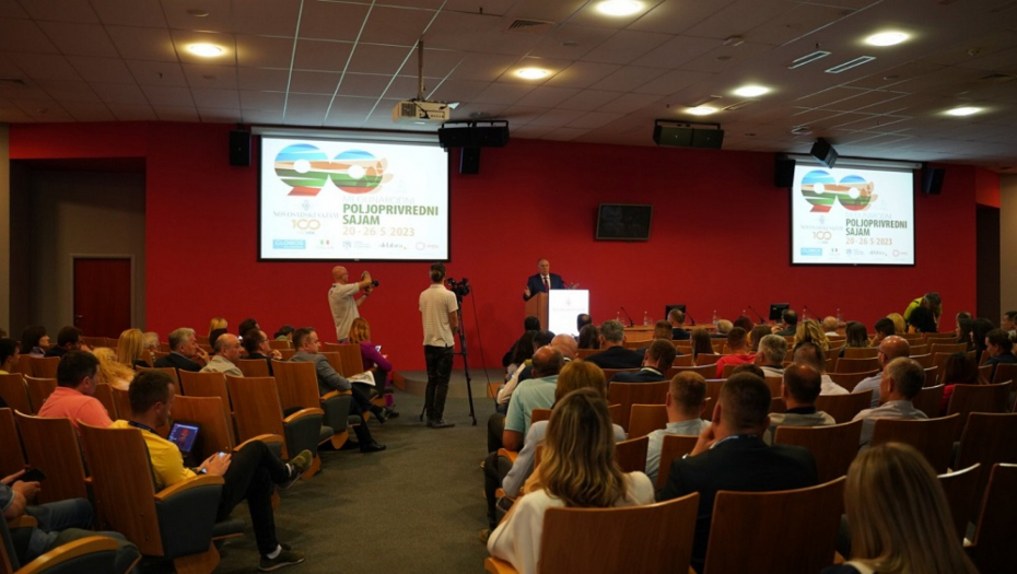 Održan četvrti Dan Voćara i vinogradara na Novosadskom Sajmu