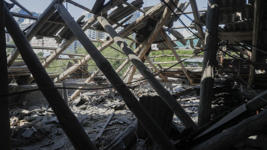 STRAŠNE SLIKE RATNIH RAZARANJA Evo kako izgleda Kijev dan posle najvećeg vazdušnog napada od početka konflikta (FOTO)