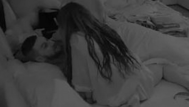 UŽIČKA STANIJA RASPAMETILA DERVENTSKOG KAZANOVU! Slađana se uvukla u Zolin krevet i stajlingom ga raspametila, pokrila se preko glave pa uradila ovo!