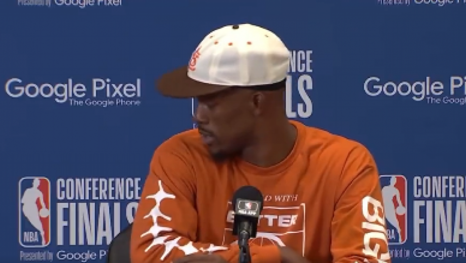 Bumbar napao Batlera