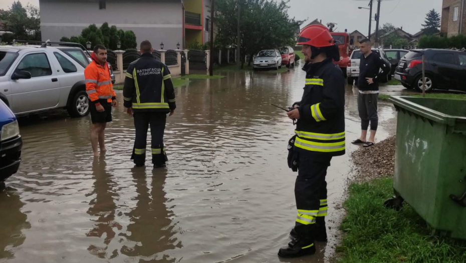 zbog nevremena delovi Srbije poplavljeni