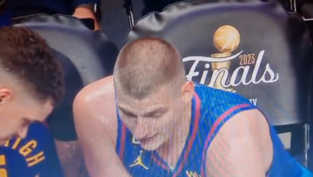 Nikola Jokić na meču protiv Majamija