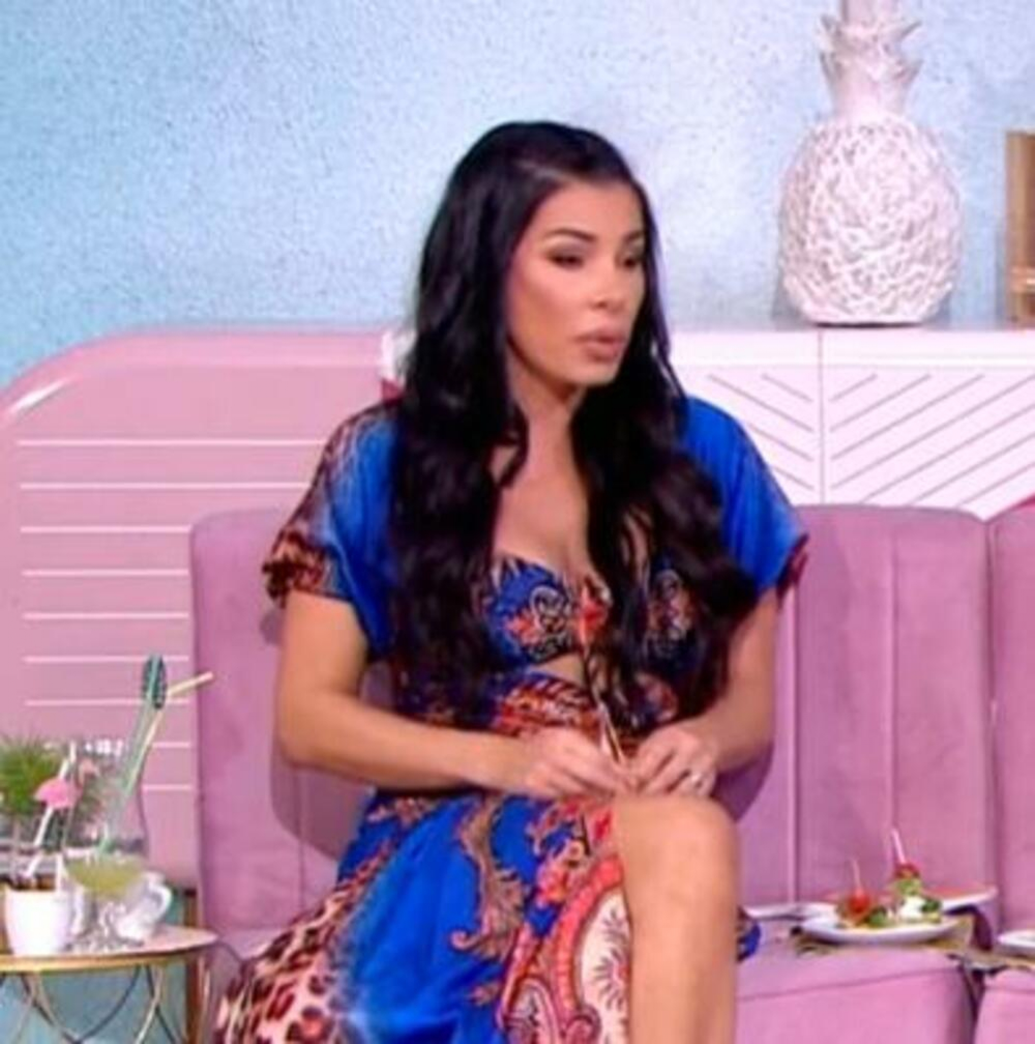 Mia Borisavljević o muško - ženskim odnosima