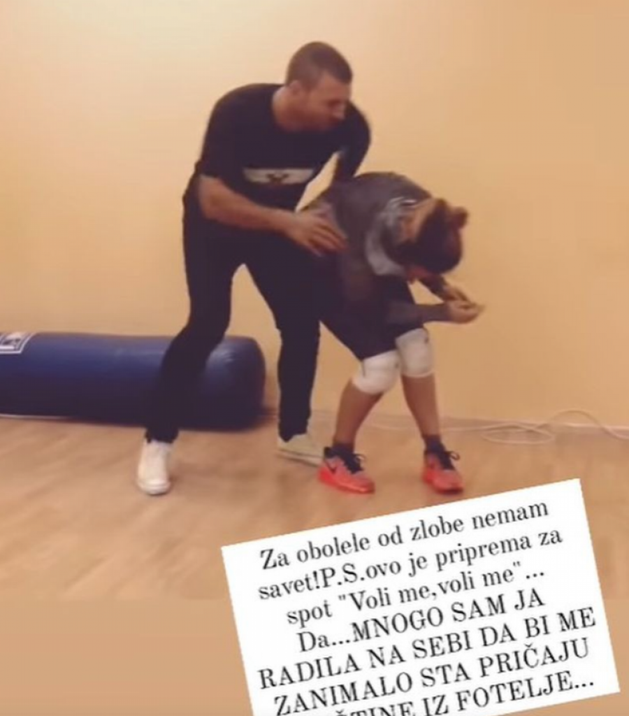 PEVAČICA ŠAMARA UROŠA ĆERTIĆA, ON JOJ UZVRAĆA O tuči se i danas priča, fotografije obiše Srbiju