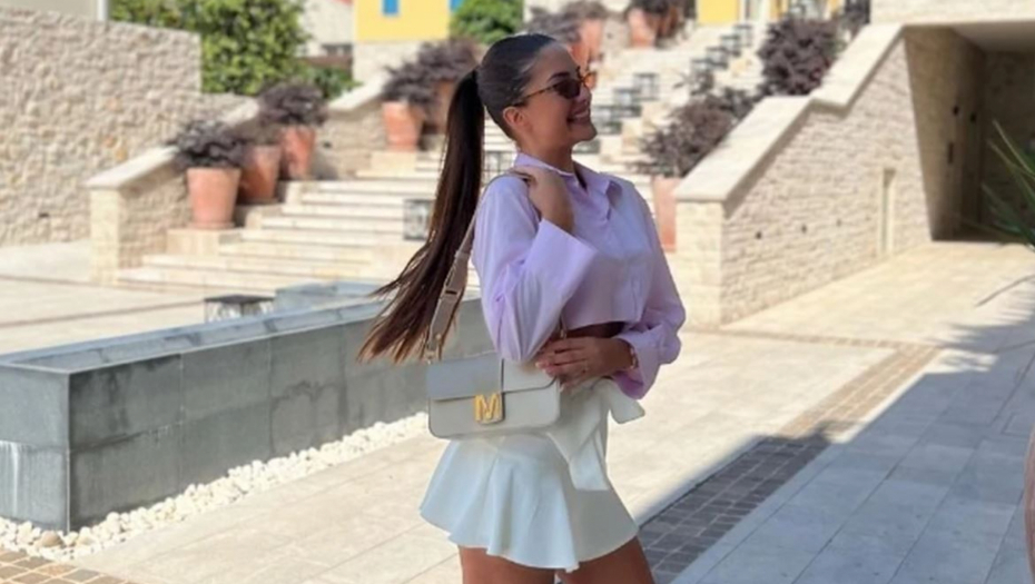 Anđela uživa u Crnoj Gori