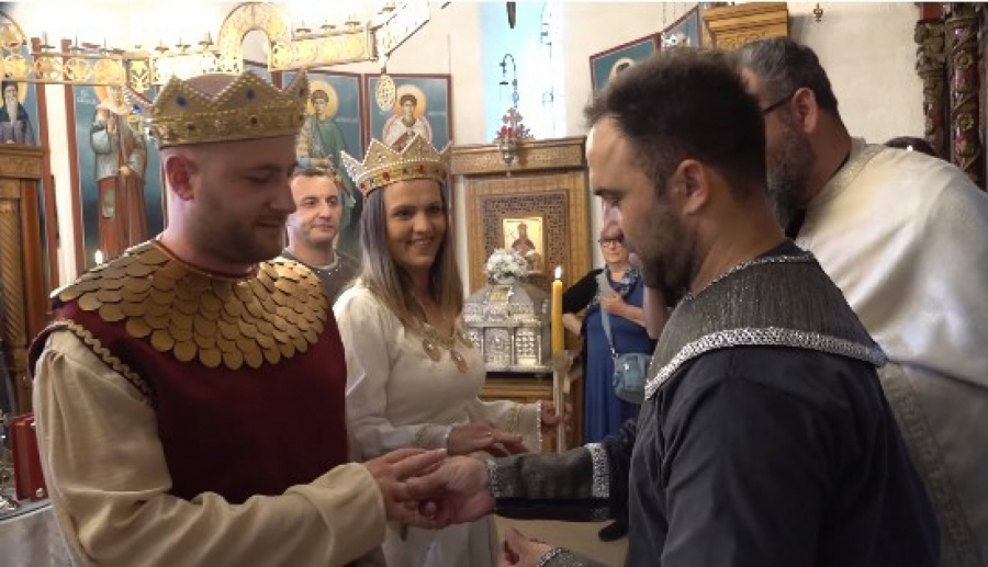 Srednjovekovno venčanje u Lazarici