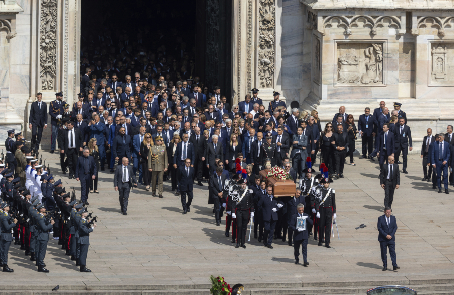 Sahrana Silvija Berluskonija