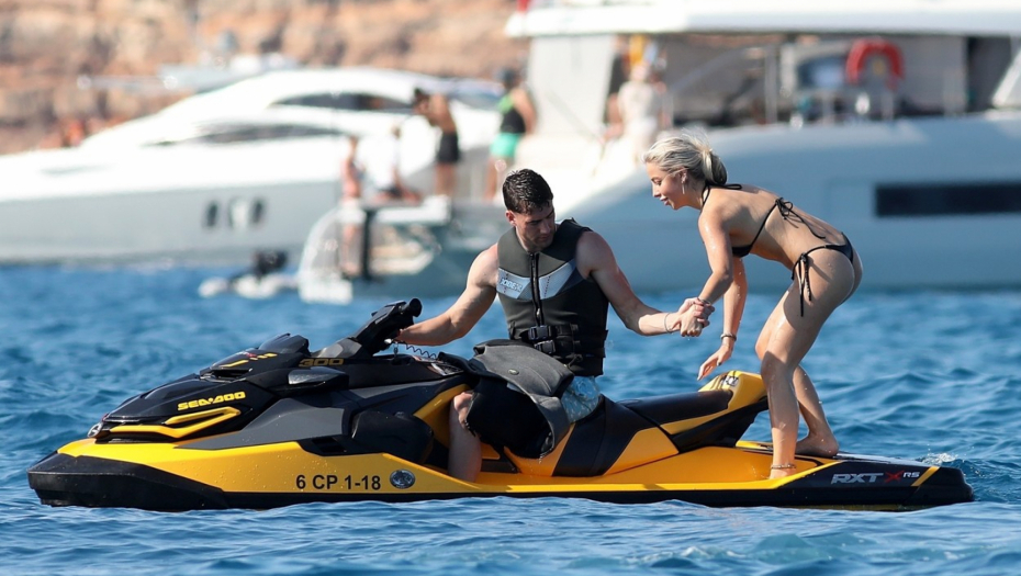 Dušan Vlahović na jahti