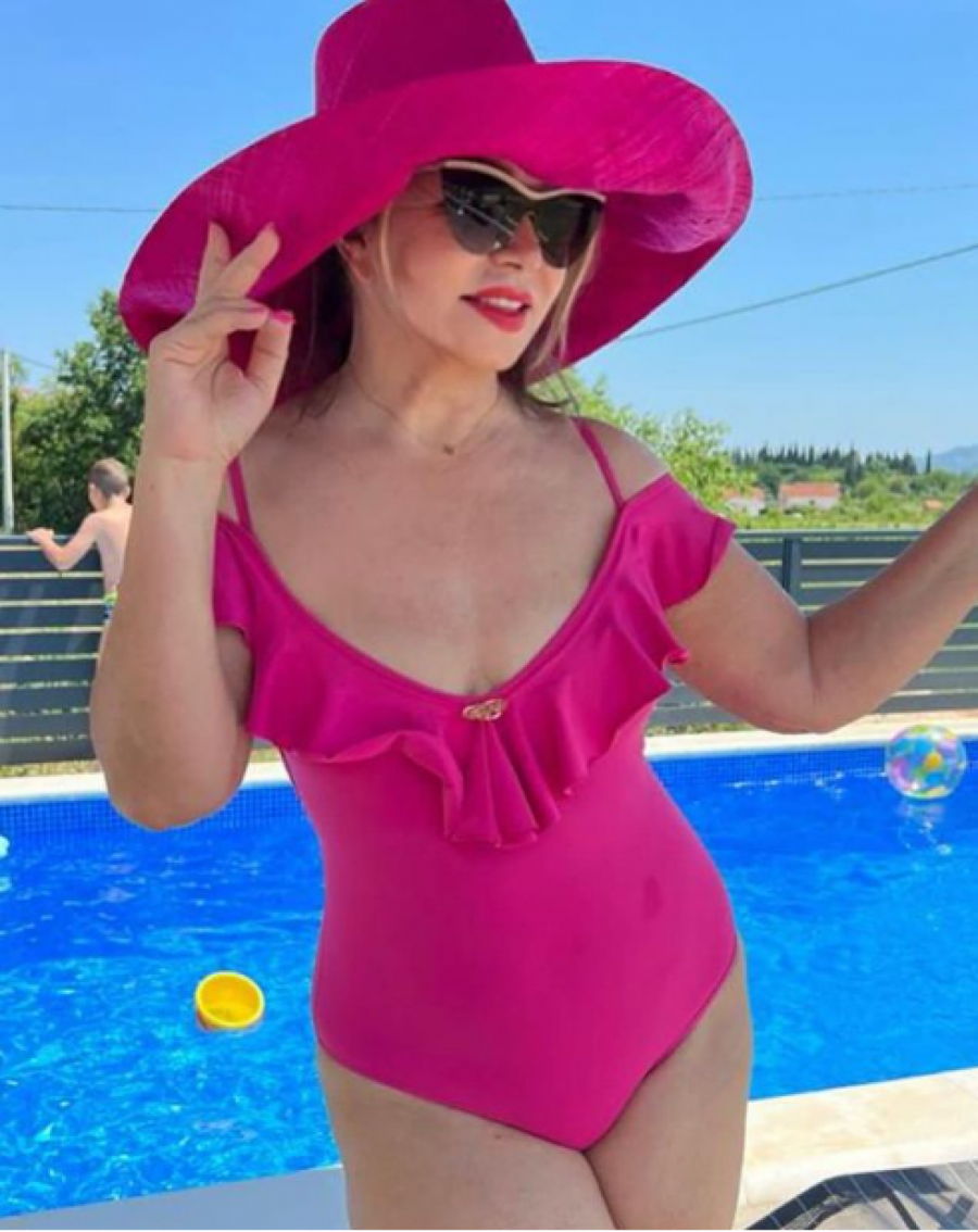 Neda Ukraden se skinula