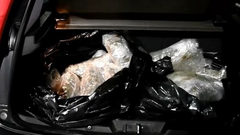 hapšenje u rakovici sa 14 kila marihuane