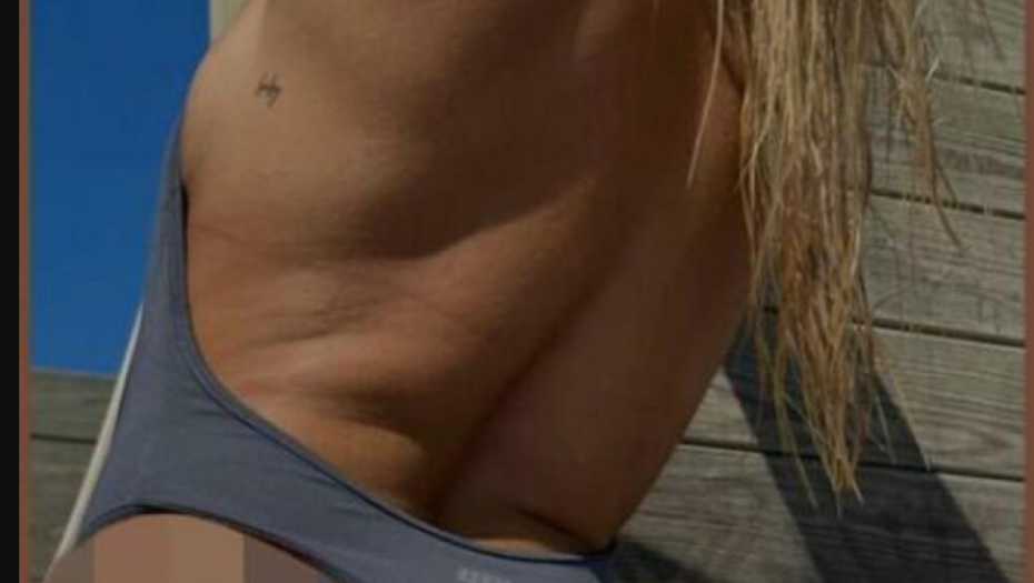 Skinula se Ema Radujko