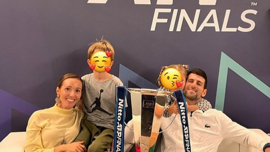 Porodica Đoković na okupu