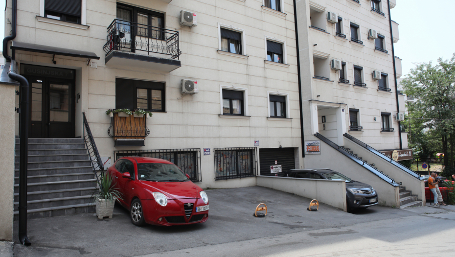 Tijana Ajfon progovorila o osobi koja joj je zapalila automobil