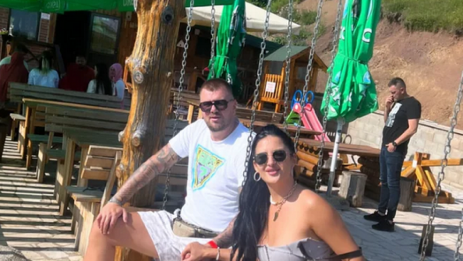 Janjuš i Sandra Čaprić