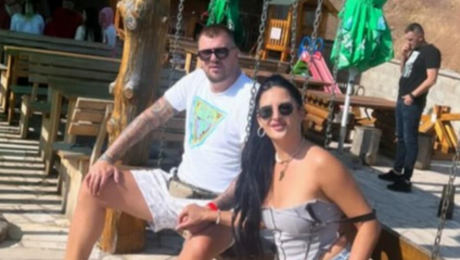 Janjuš i Sandra Čaprić