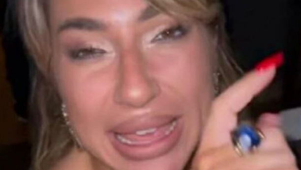 Jovana Jeremić u noćnom izlasku