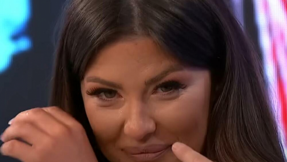 Svađa voditeljke i pevačice