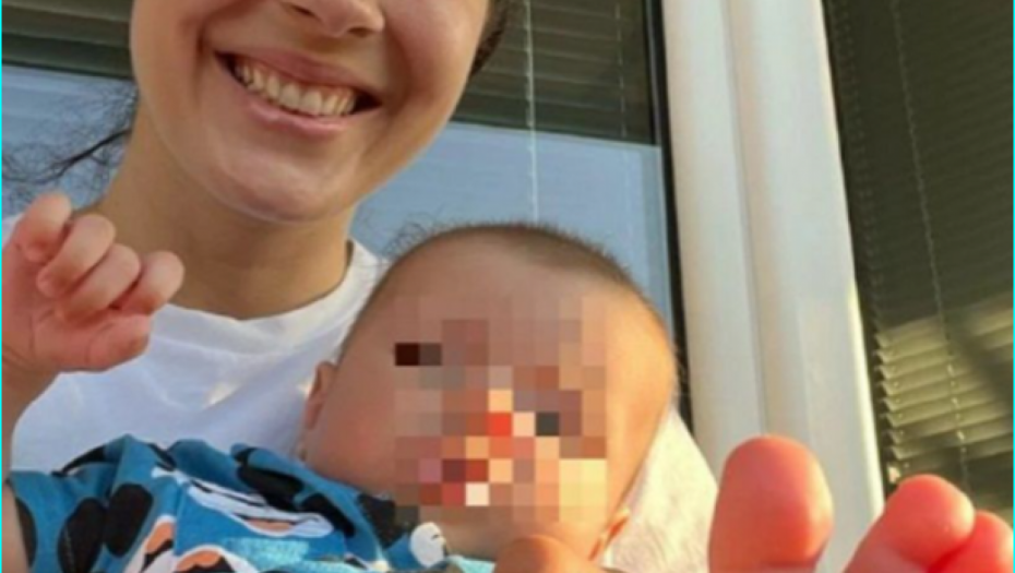 Milica Mandić sa sinom 