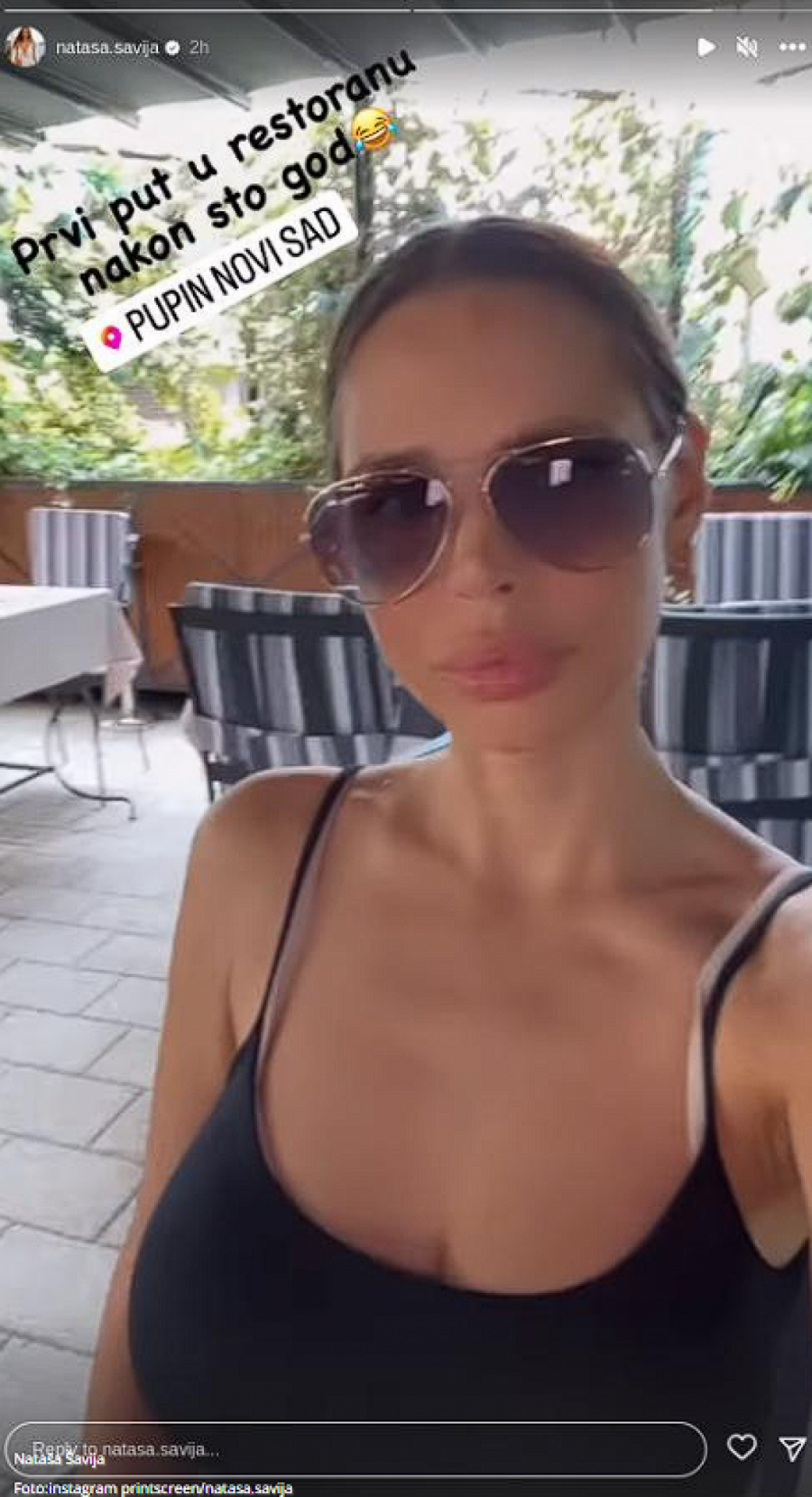 Nataša Šavija u restoranu