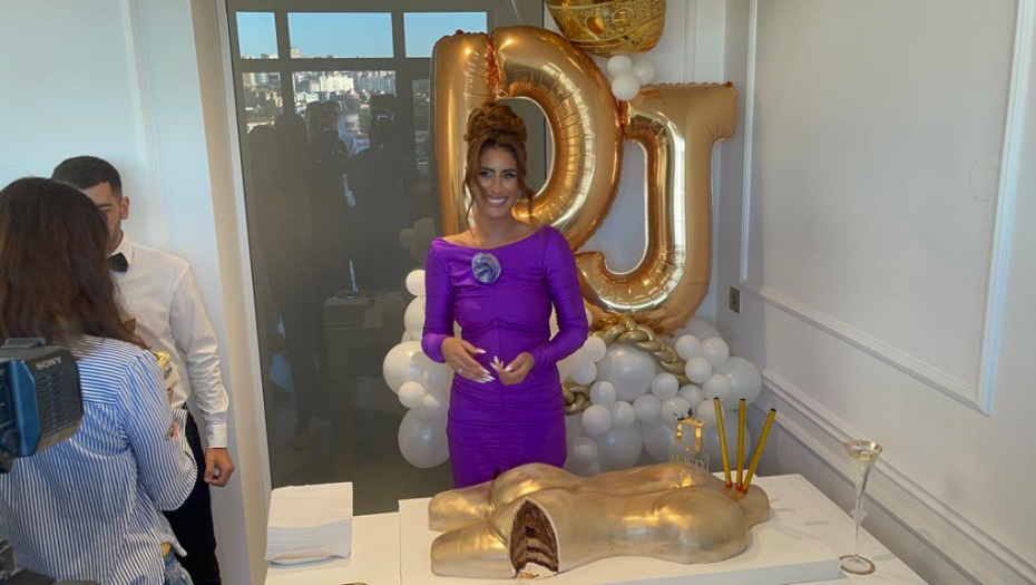 Didi J na otvaranju svog salona