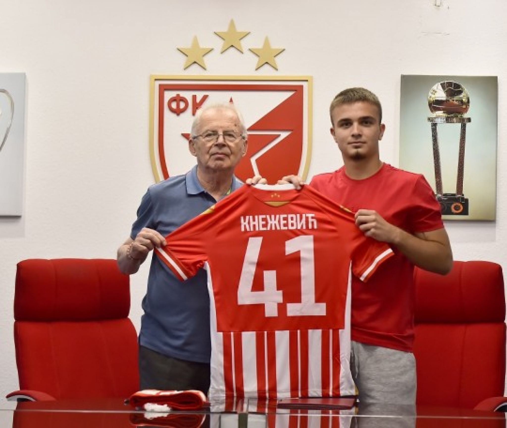 Knežević produžio ugovor sa Zvezdom