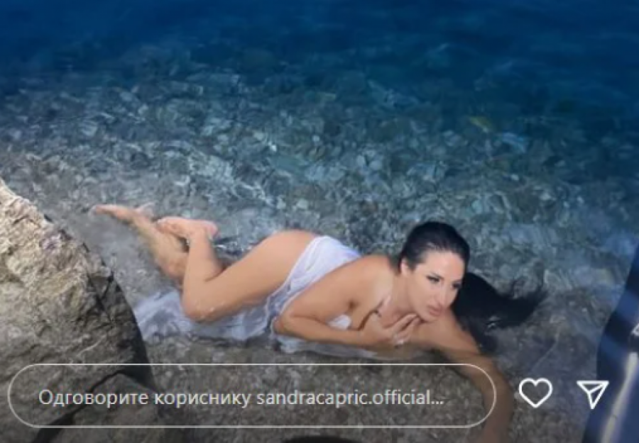 Gola Sandra Čaprić