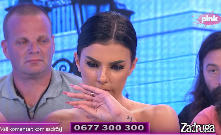 Anita u suzama zbog oca