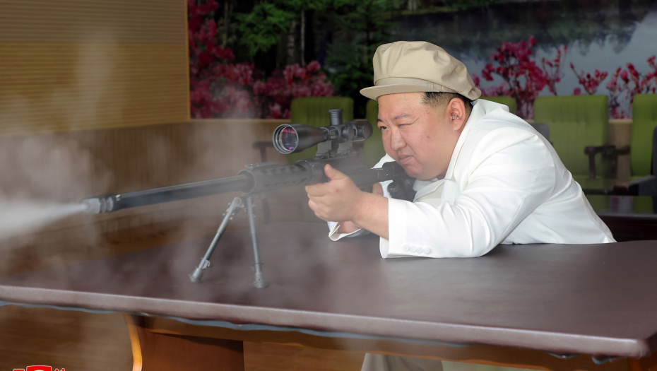 Kim testrira oružje