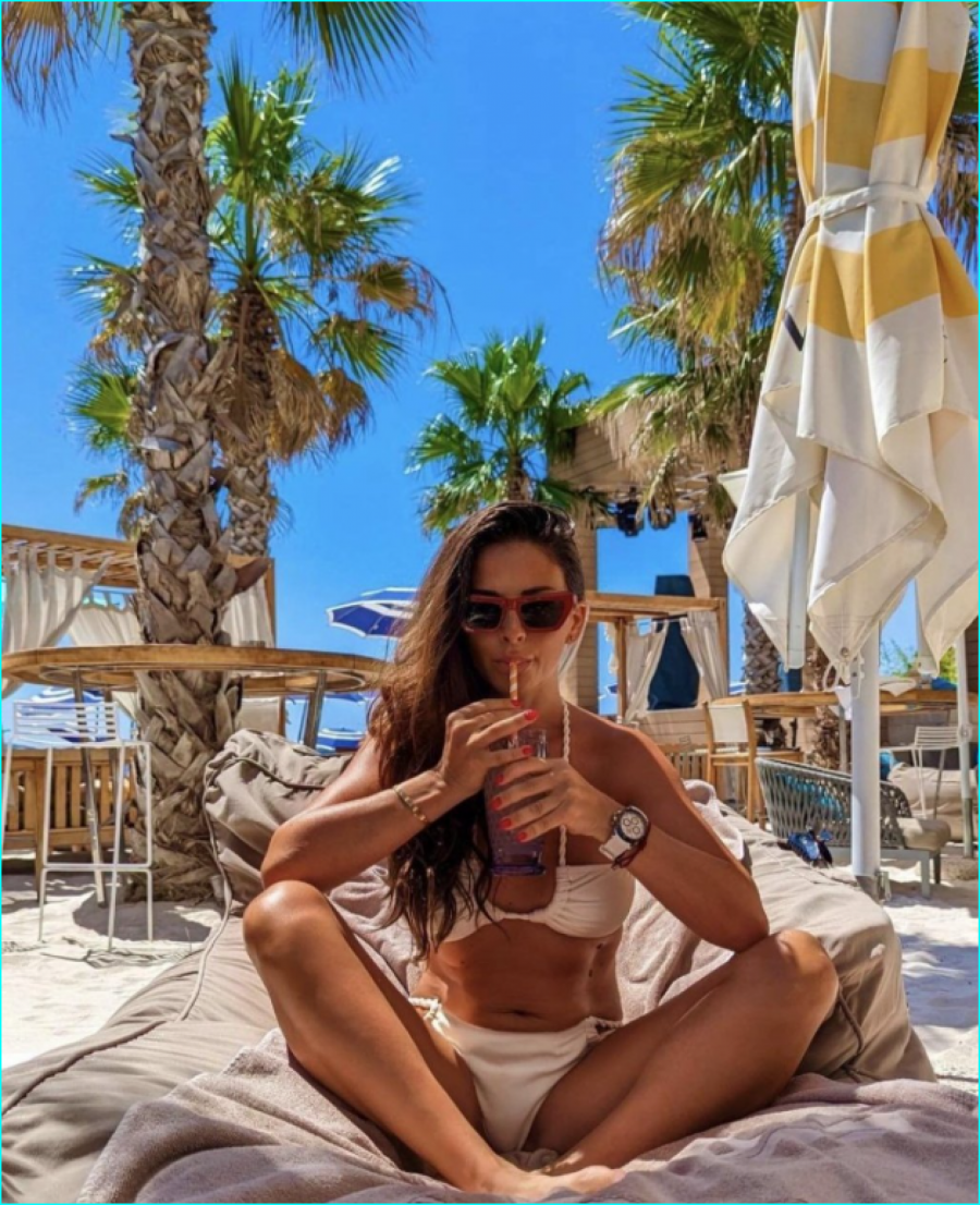 Ana Sević u bikiniju