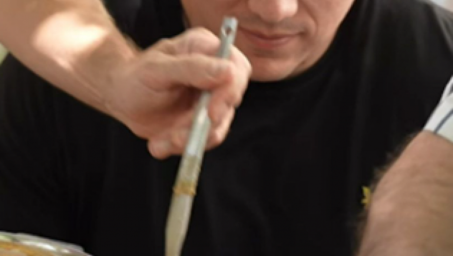 Sloba ručao sa beskućnicima 