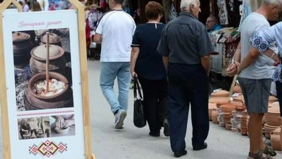 Ugostitelji u Guči podigli cene