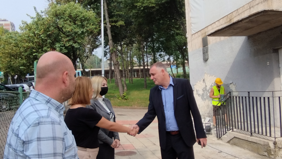 Radovi na osnovnim školama na Savskom vencu