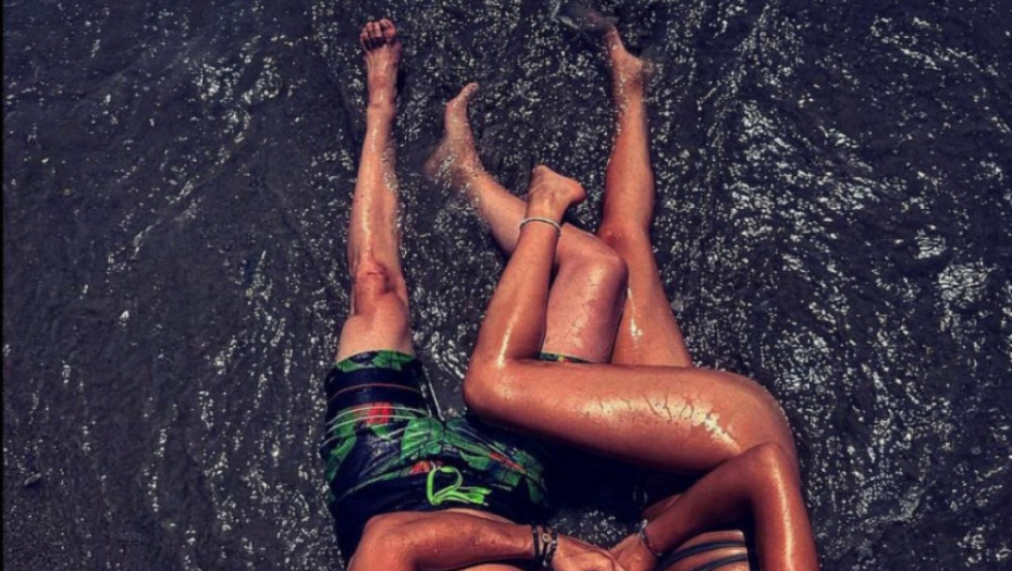 Jovana Misica i Bogdan Srejović na moru