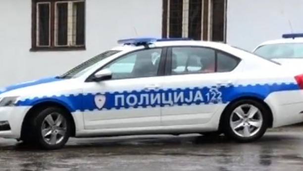 policija