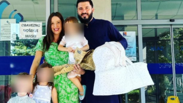 Danica napustila porodilište