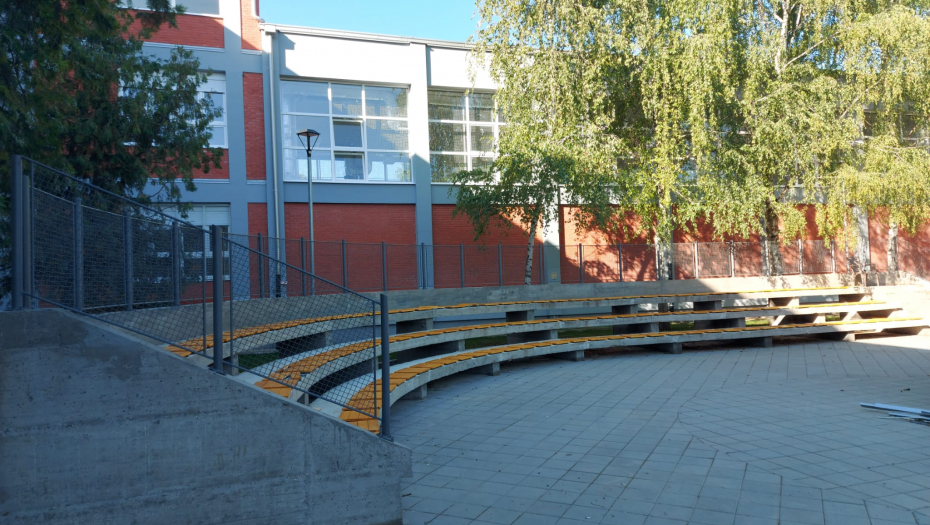 OŠ "Svetislav Golubović Mitraljeta”